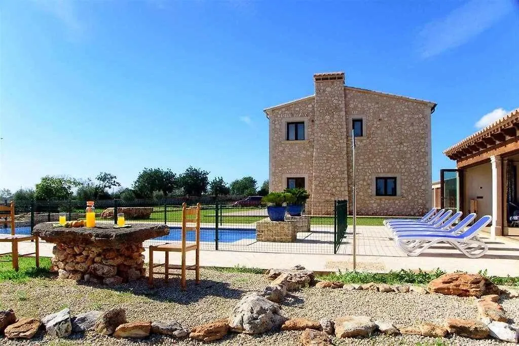 Finca Sa Pletassa 8 Pax Wifi Piscina Jardin Bbq S'Horta Spain