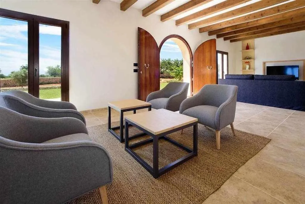 Finca Sa Pletassa 8 Pax Wifi Piscina Jardin Bbq S'Horta Spain