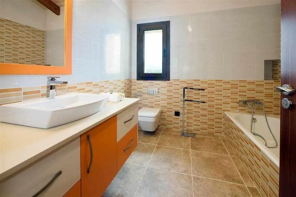 Chalet Finca Sa Pletassa 8 Pax Wifi Piscina Jardin Bbq S'Horta