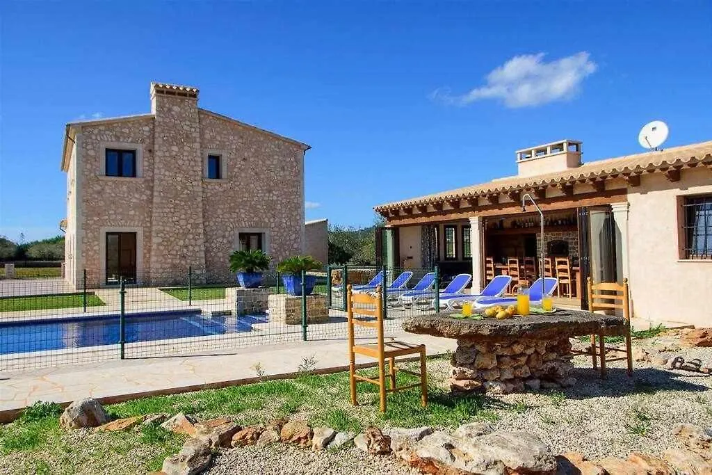 Chalet Finca Sa Pletassa 8 Pax Wifi Piscina Jardin Bbq S'Horta Spain
