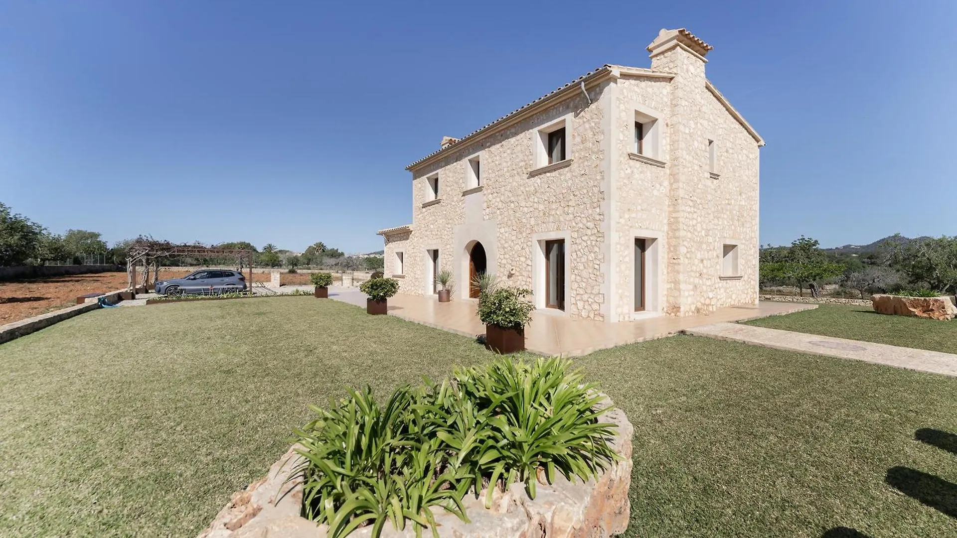 Finca Sa Pletassa 8 Pax Wifi Piscina Jardin Bbq S'Horta Spain